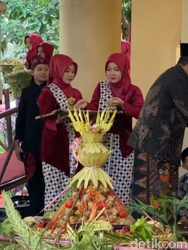 Potret Semarak Kupatan di Kampung Coklat Blitar