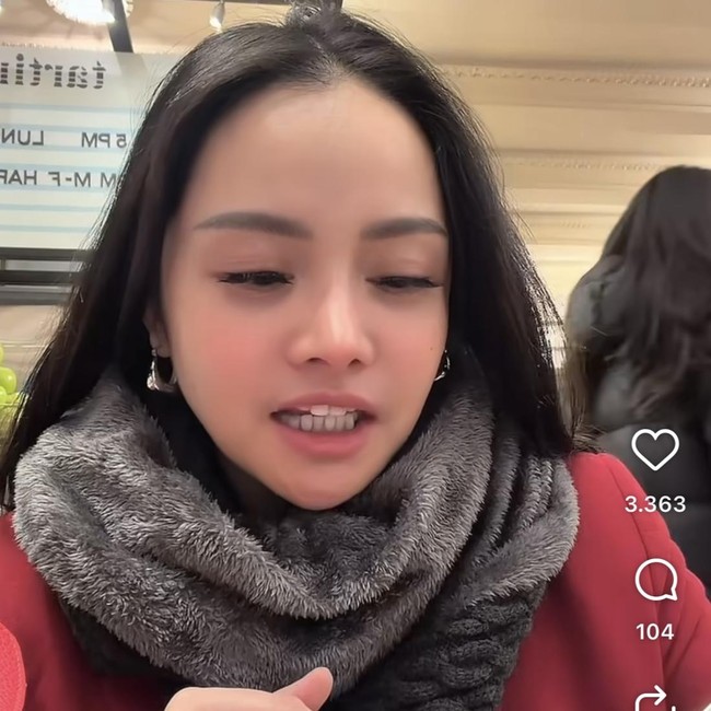 Mawar AFI Asyik Minum Kopi hingga Masak Indomie di Amerika!