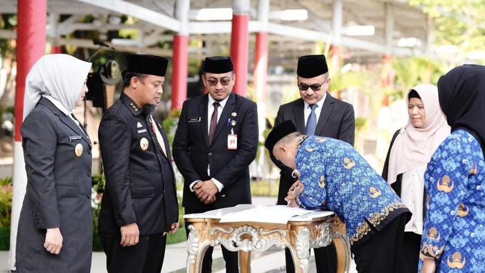 Pemprov Sulsel belum memutuskan merumahkan PPPK, namun evaluasi kinerja dilakukan berkala.