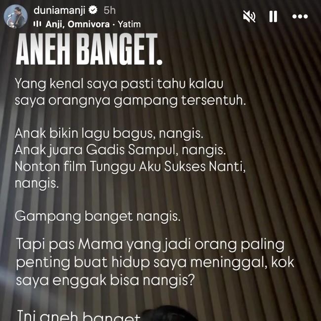Anji Merasa Aneh: Biasanya Gampang Nangis, tapi Kok Ibu Meninggal Gak Nangis?