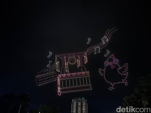 Drone Show PUBG Mobile Anniversary 8th di Surabaya Atraksi Drone Show PUBG Mobile Anniversary 8th di Surabaya