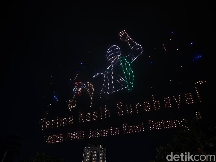 Atraksi Drone Show PUBG Mobile Anniversary 8th di Surabaya