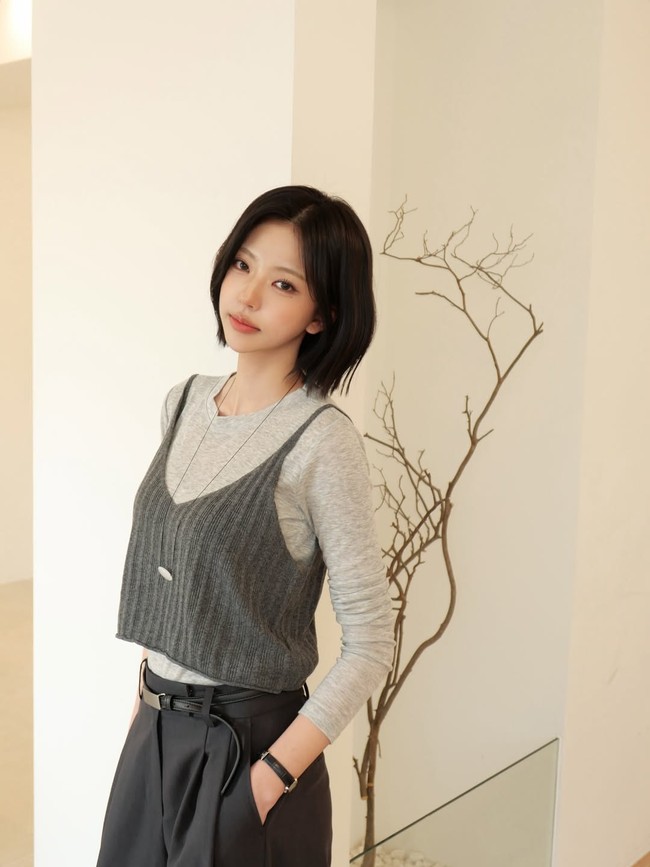 Sebelum tampil sebagai kontestan Single’s Inferno 5, Kim Go Eun eksis di dunia beauty pageant dan aktif sebagai model. Ayahnya juga merupakan mantan atlet sepakbola yang tergabung dalam timnas Korea Selatan. Foto: dok. Instagram @goxnniee