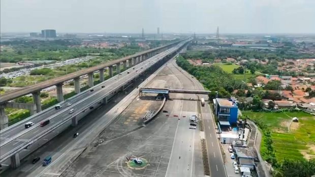 Korlantas Polri memperketat pengawasan di Tol Jakarta-Cikampek dengan ETLE Drone Patrol. (dok.istimewa)