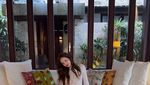 Foto Lisa BLACKPINK Enjoy Liburan di Bali