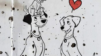 Cinta bisa menjadi salah satu solusinya. Foto: Bored Panda