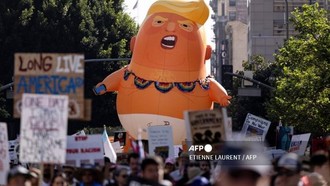 Demo Besar-besaran 'No Kings' di Berbagai Kota AS, Protes Gaya Otoriter Trump