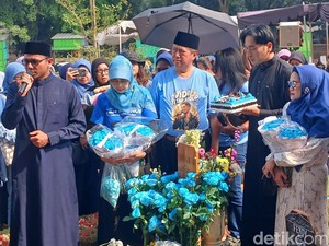 Respons Keluarga Soal Makam Vidi Aldiano Tak Pernah Sepi