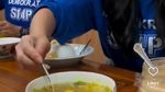 Annisa Pohan Hobi Kulineran di Berbagai Kota, Cicip Sei Sapi hingga Ayam Legendaris