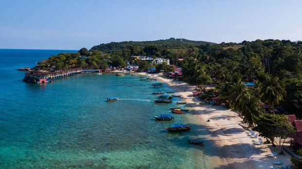 Coral Bay, Besuut, Malaysia Pulau Perhentian Kecil, Malaysia, travel destination, paradise, tropical beach, crystal water, aerial view, malaysia, summer vacation