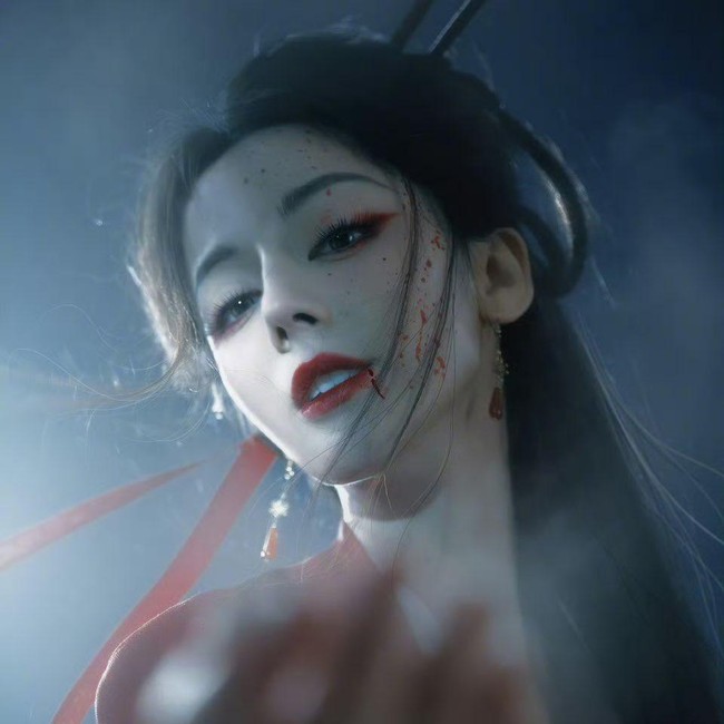 Foto Dilraba Dilmurat Jadi Hantu dalam Drama Terbaru Love Beyond the Grave