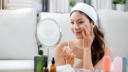 Rekomendasi 7 Tinted Sunscreen yang Cocok Dipakai Saat Panas-panasan