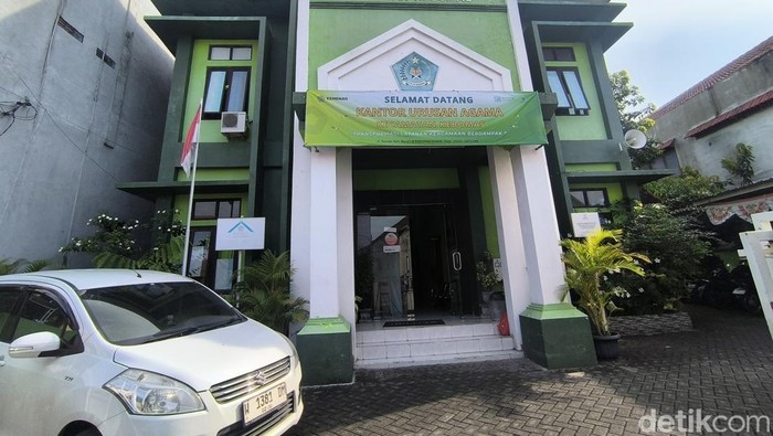 Kantor KUA Kecamatan Kebomas Gresik