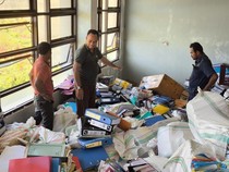 Jaksa Geledah Kantor BKAD-Disperindag Sabu Raijua, Sita 34 Dokumen