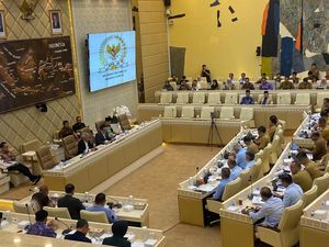 Komisi II DPR Rapat Bareng Mendagri-Kepala OIKN Bahas Program Kerja 2026