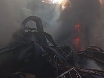 Damkar Ungkap Kendala Pemadaman Api Pabrik Terpal di Bogor