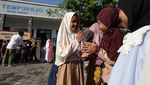 Libur Usai, Siswa-siswi Kembali ke Bangku Sekolah
