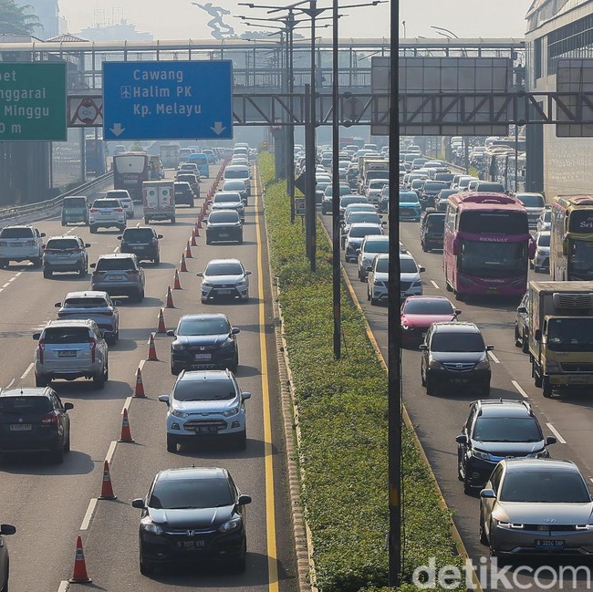 Lonjakan Kendaraan, Tol Dalam Kota Terapkan Contraflow