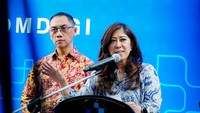 Pemerintah Tegur TikTok Cs Soal Aturan Batas Usia 16 Tahun
