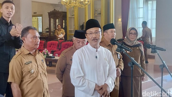 Mensos Saifullah Jusuf saat kunjungan kerja di Kabupaten Malang