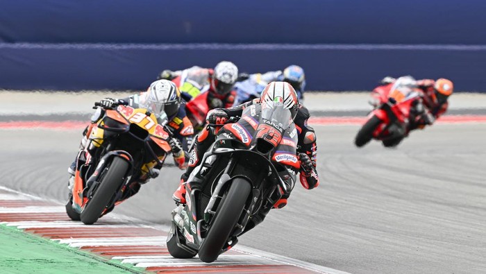AUSTIN, TEXAS - MARCH 28: Marco Bezzecchi of Italy riding the Aprilia Racing bike (72) during the Sprint ahead of the MotoGP of  United States at Circuit of The Americas on March 28, 2026 in Austin, Texas. (Photo by Gold & Goose Photography/Getty Ima