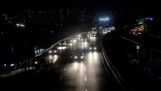 AS-Israel Serang Infrastruktur Listrik, Sebagian Iran Gelap Gulita