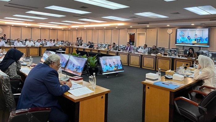 Pemerintah menyerahkan Daftar Inventarisasi Masalah (DIM) RUU Pelindungan Saksi dan Korban (PSDK) ke DPR RI