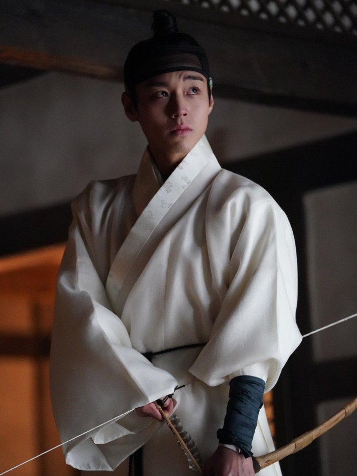 Penampilan Park Ji Hoon di film The Kings Warden.