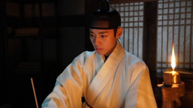 Penampilan Park Ji Hoon di film The King's Warden.