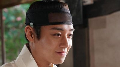 Foto Bintang Film Korea Terlaris Sepanjang Masa, Ngaku Ganteng Tanpa Oplas