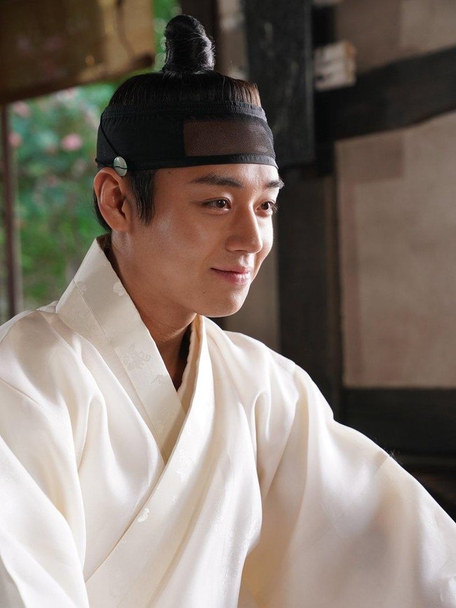 Foto Bintang Film Korea Terlaris Sepanjang Masa, Ngaku Ganteng Tanpa Oplas