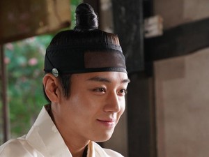 Foto Bintang Film Korea Terlaris Sepanjang Masa, Ngaku Ganteng Tanpa Oplas