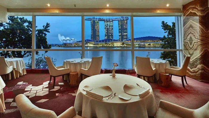 Restoran Fine Dining Alami Penurunan hingga 50% Akibat Krisis Geopolitik