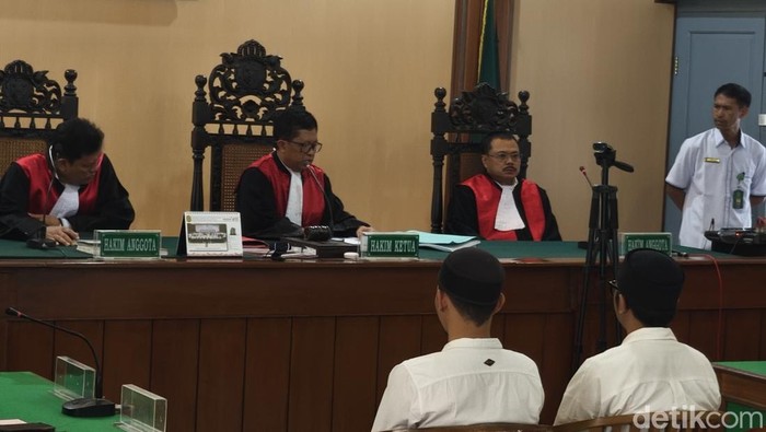 Jalannya sidang perkara nomor 1/Pid.B/2026/PN Skt, soal demo rusuh 29 Agustus 2025 di Solo, di Pengadilan Negeri Solo, Senin (30/3/2026).