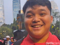 Dukungan Suporter buat Skuad Garuda: Hujan Lebat Tak Surutkan Semangat!