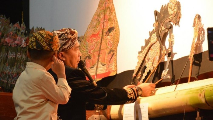 Pentas Wayang Kulit