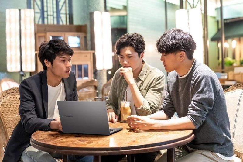 ASUS ExpertBook P1 P1403CVA