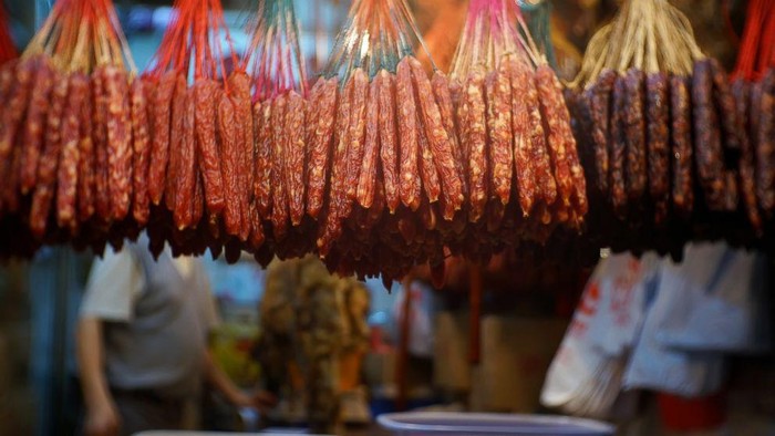 Bikin Penasaran! 5 Makanan dan Minuman Ini Dibuat dari Kotoran Hewan