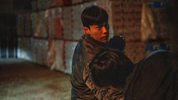 Potongan Adegan Drakor Bloodhounds 2 Intens Banget!