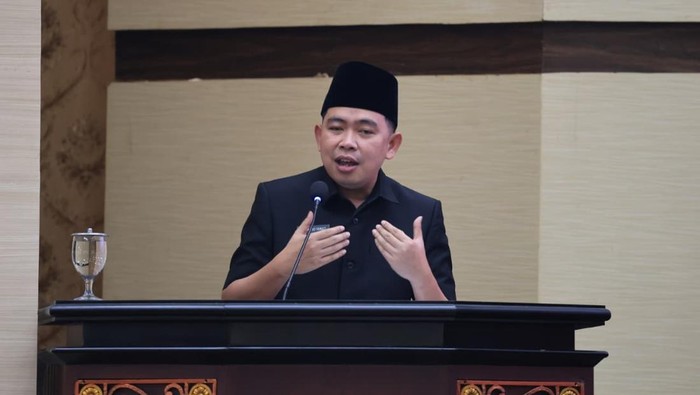 Bupati Jember Muhammad Fawait menyampaikan Laporan Keterangan Pertanggungjawaban (LKPJ) Tahun Anggaran 2025