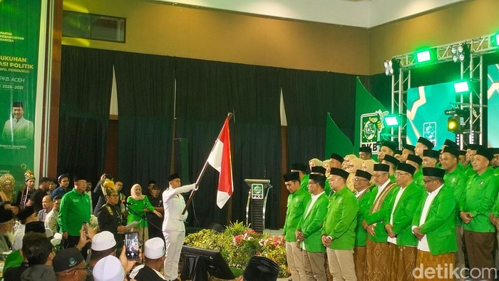 Cak Imin lantik pengurus DPW PKB Aceh. (Agus Setyadi/detikSumut)