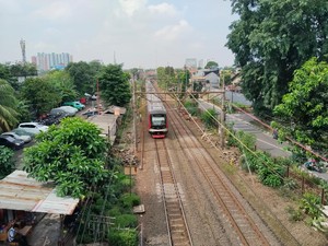 Ada Gangguan Listrik, Perjalanan KRL Jakarta Kota-Priok Sempat Terhambat