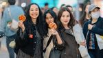 Seru! Ayu Ting Ting dan Hesti Purwadinata Kulineran di China dan Korea