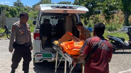 Jasad I Made Suradnya, salah satu korban tenggelam saat mencari ikan di pinggir Pantai Sentigi Desa Luk, Kecamatan Rhee, Sumbawa, NTB, Selasa (31/3/2026) (Dok. Polres Sumbawa)