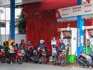 Harga BBM Tak Bisa Terus-terusan Ditahan Nggak Naik, Ini Alasannya