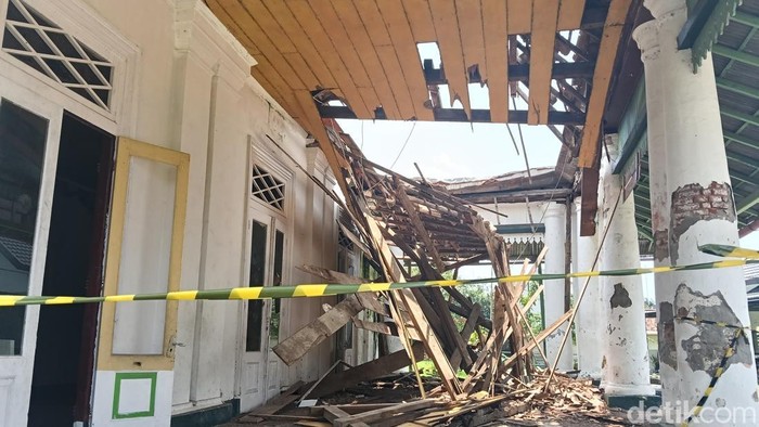 Kondisi terkini Gedong Duwur di Indramayu.
