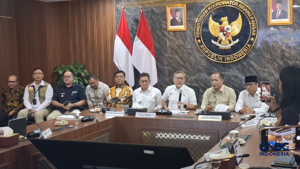 Konpers rakortas perkembangan pembangunan KDMP, Selasa (31/3/2026) (Chandra Dwi Pranata/ CNBC Indonesi)