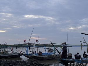 Sambut Musim Kemarau, Nelayan Kenjeran Siap Panen Rajungan
