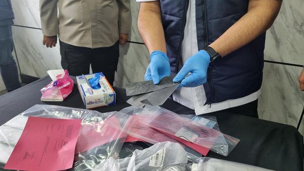 Penampakan barang bukti black dollar (Taufiq/detikcom)