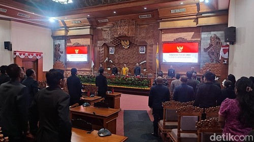 Rapat Paripurna DPRD Kota Denpasar, Selasa (31/3/2026).